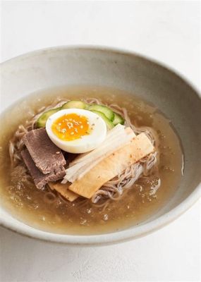  Cold Noodle Soup With Sesame Paste: A Tangy and Refreshing Harmony of Savory Slurp-Worthiness!