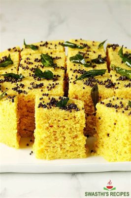  Khaman Dhokla: A Fluffy Cloud of Spiced Delight Meets Tangy Tamarind Twist!