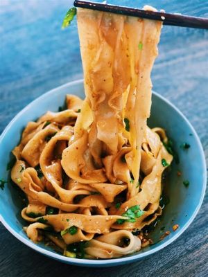  Spicy Sour Shredded Chicken Noodles Can You Handle the Tangy Explosion?