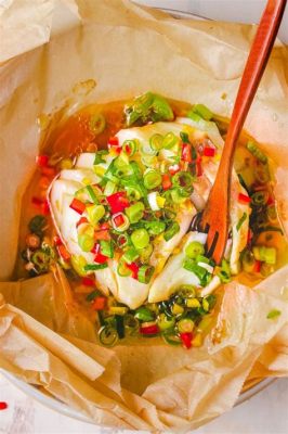  Steamed Fish Head with Ginger and Scallions: A Symphony of Savory Depth and Aromatic Brightness