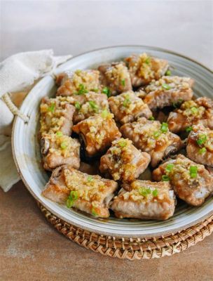  Steamed Pork Ribs with Garlic and Tofu Skin – Can You Resist its Aromatic Melt-in-Your-Mouth Tenderness?